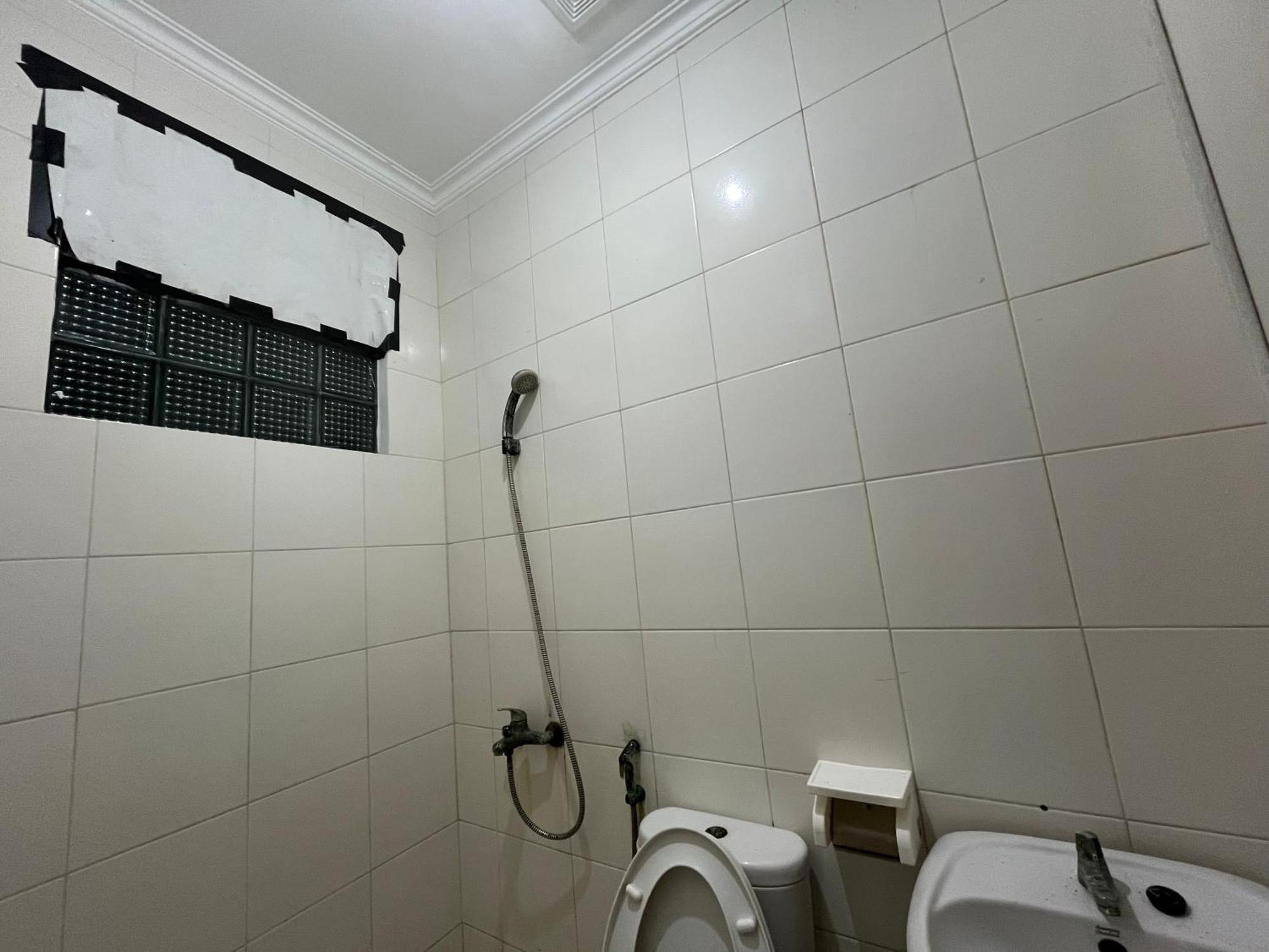 Spot On 94142 Al Fatih Residence Syariah 2 Jakarta Eksteriør bilde